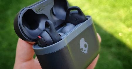 Skullcandy Indy Evo – test bezprzewodowych słuchawek z imponującym akumulatorem