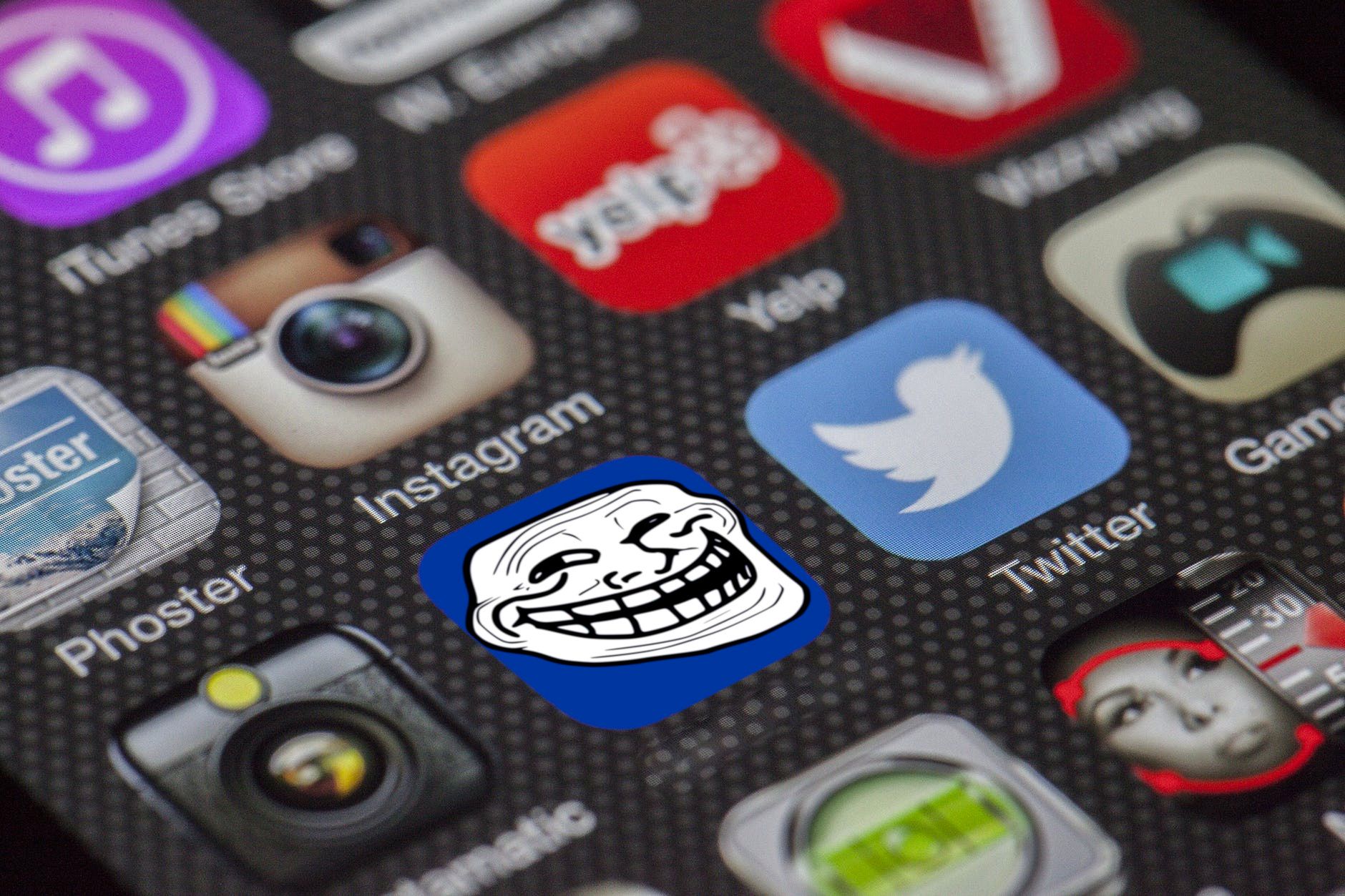 Nowy typ złośliwych aplikacji na Androida. Bombardują reklamami i nie chcą się dać łatwo usunąć 1