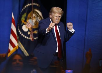 USA brakuje amunicji? Trump chce ścigać za ujawnianie informacji