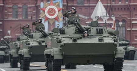 Incydent podczas parady wojskowej. Nagranie z Rosji