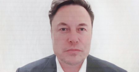 Elon Musk twierdzi, że Krym należy do Rosji. Zełenski odpowiada na Twitterze