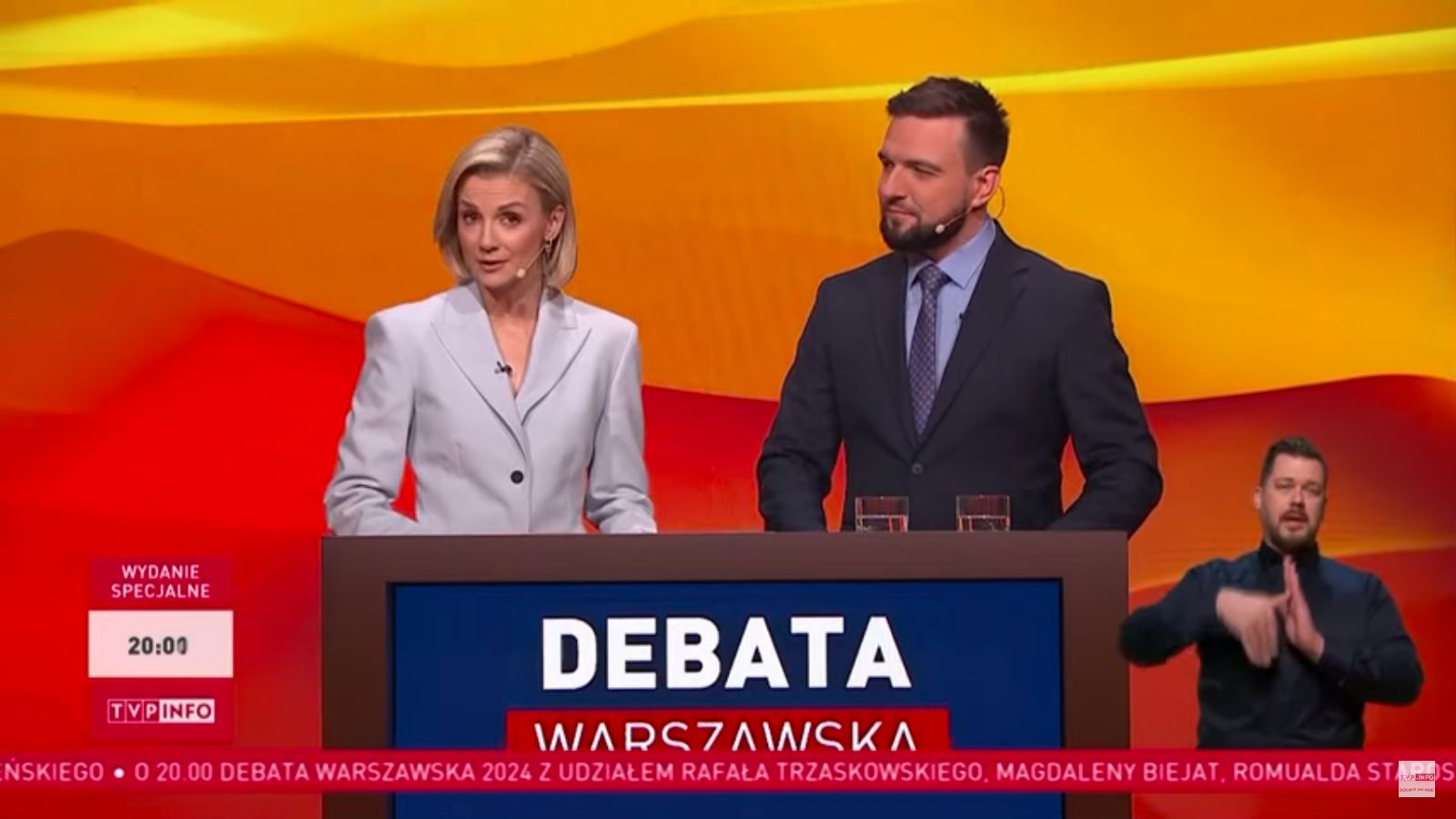 Prowadzący debaty w TVP Info