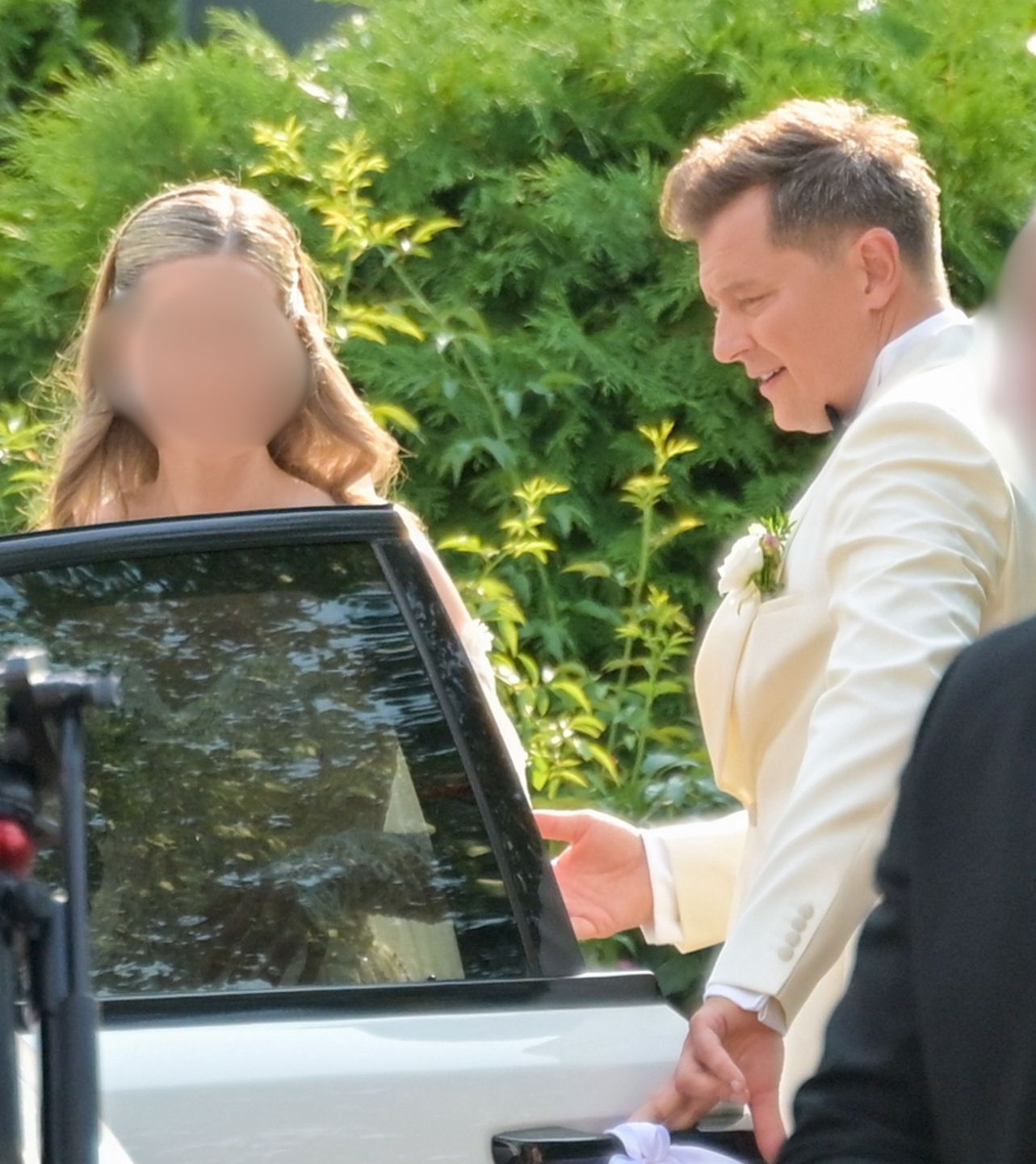 Rafał Brzozowski z żoną po ślubie