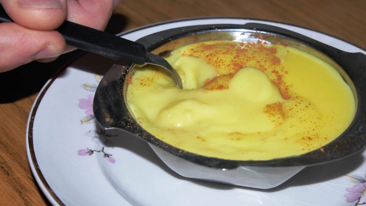 Częste spożywanie chipsów, czekolad i innych słodyczy przebudowuje mózg