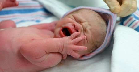 Chłopiec urodził się z dwoma penisami. Ale co innego lekarze zoperowali po narodzinach