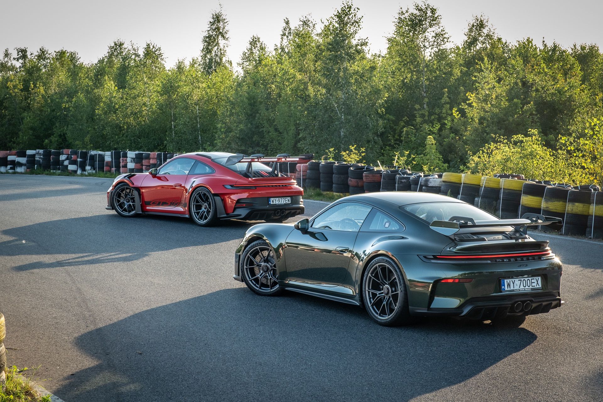 Porsche 911 GT3 vs Porsche 911 GT3 RS
