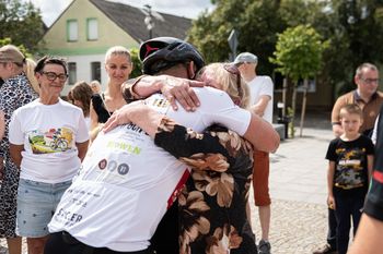Charytatywny rajd przedsiębiorcy z Choroszczy dobiegł końca