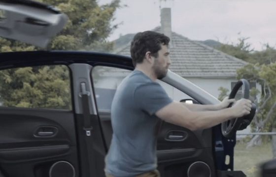 Zagraniczny wyciąg reklamowy: Samsung, Honda, Geico, Citizen, Magistral (wideo)