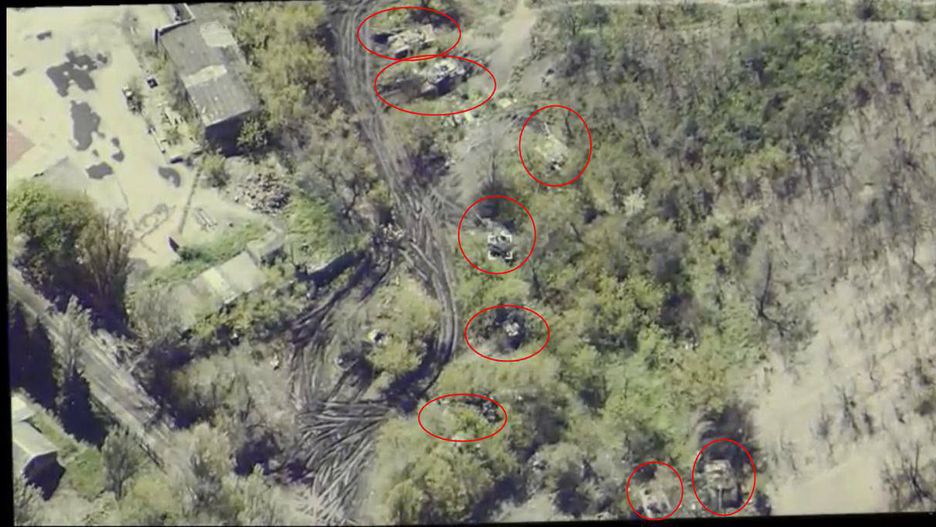 Zniszczone rosyjskie czołgi T-90.