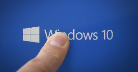 Szał na Windows 10. Jak łatwo nas kupić!