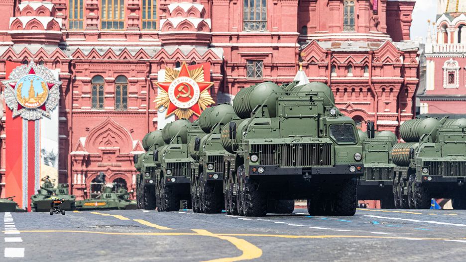 W kilku miejscach w Moskwie rozmieszczono systemy obrony przeciwlotniczej i przeciwrakietowej S-400