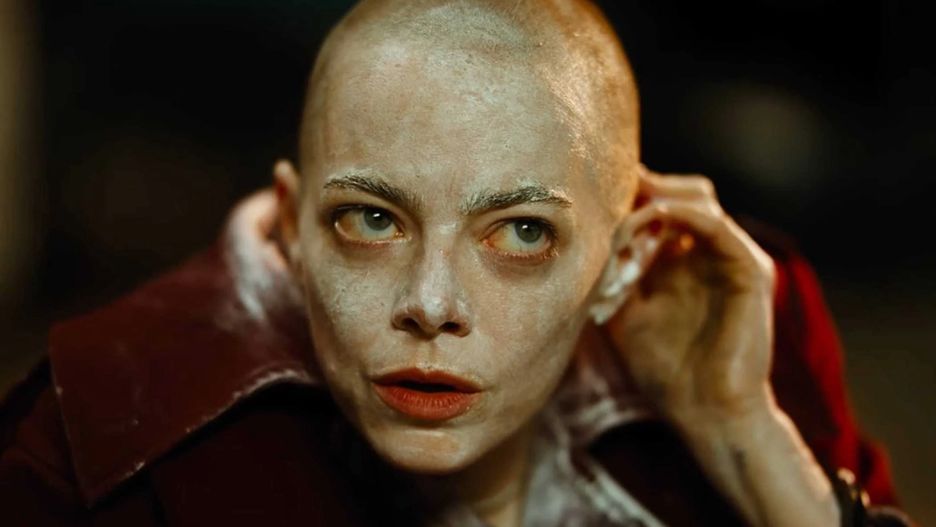 Emma Stone w filmie "Bugonia"