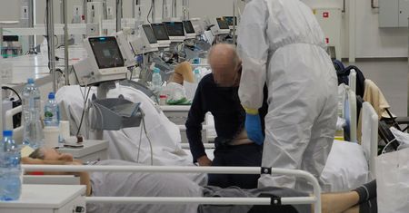 Oficjalnie: 3 miliony zakażeń koronawirusem od początku epidemii. Ile było ich naprawdę?