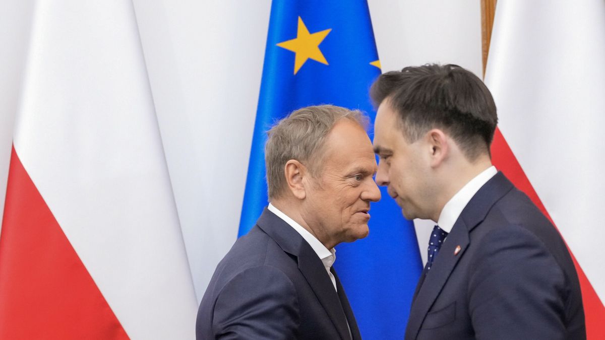 Spotkanie premiera Tuska z przedstawicielami bran?y motoryzacyjnej
08.04.2025 Warszawa Spotkanie premiera Donalda Tuska z przedstawicielami branzy motoryzacyjnej fot Marysia Zawada/REPORTER
N/z: Donald Tusk, Andrzej Domanski
Marysia Zawada/REPORTER