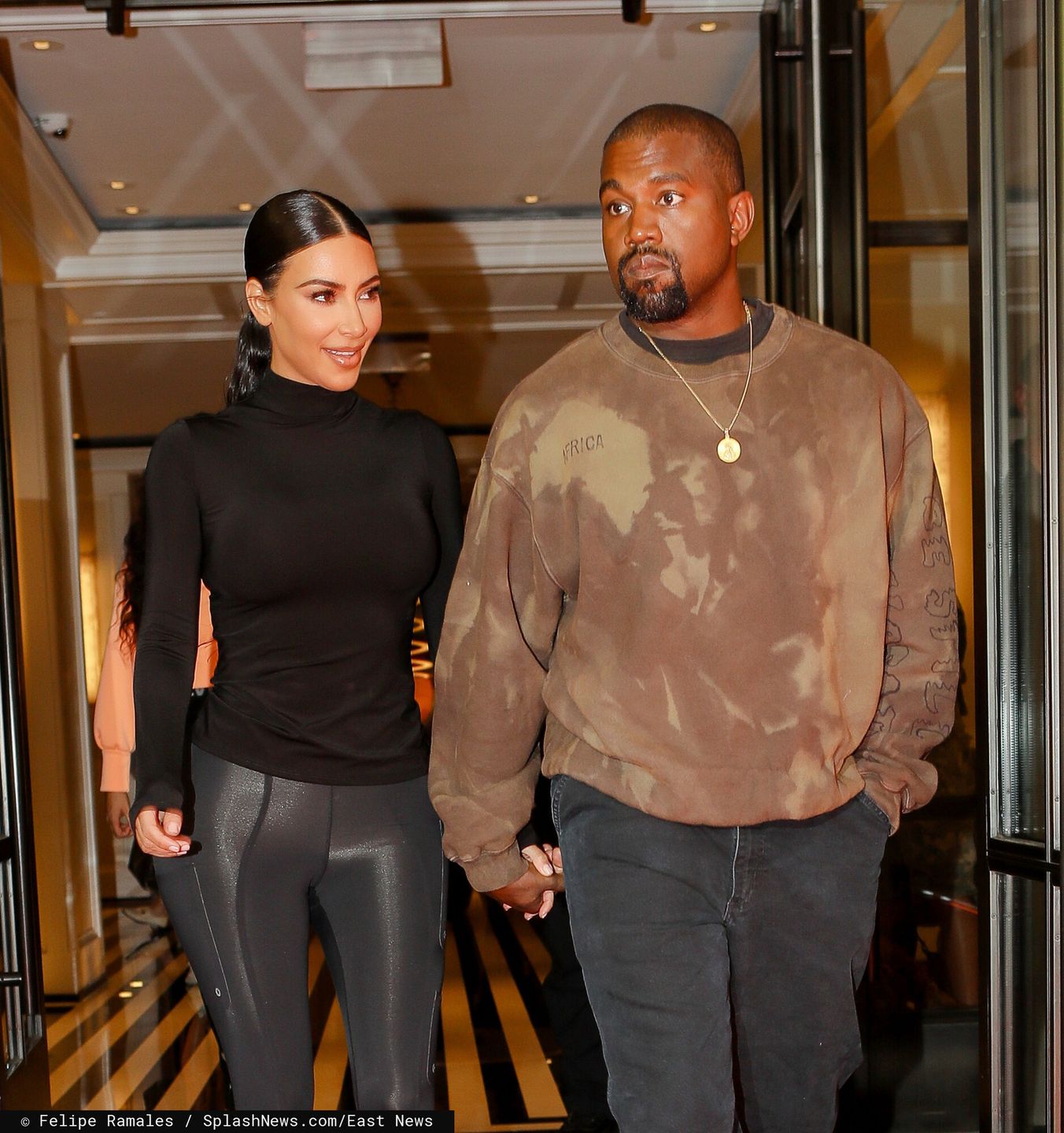 Kanye West twierdzi, że Kim Kardashian zabrania mu ODWIEDZAĆ DZIECI! Celebrytka jest wściekła...