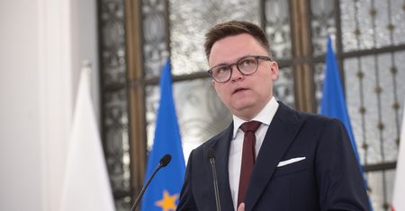 Urlopy posłów. Zwykli Polacy mogą zazdrościć