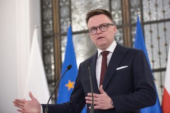 Urlopy posłów. Zwykli Polacy mogą zazdrościć