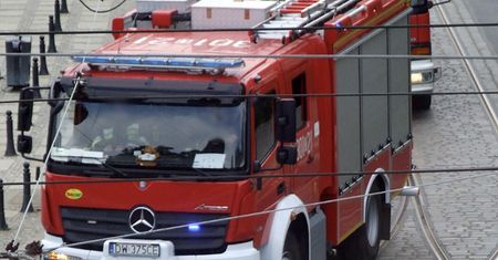 Tragedia w Zielonej Górze. Z mieszkania lała się woda