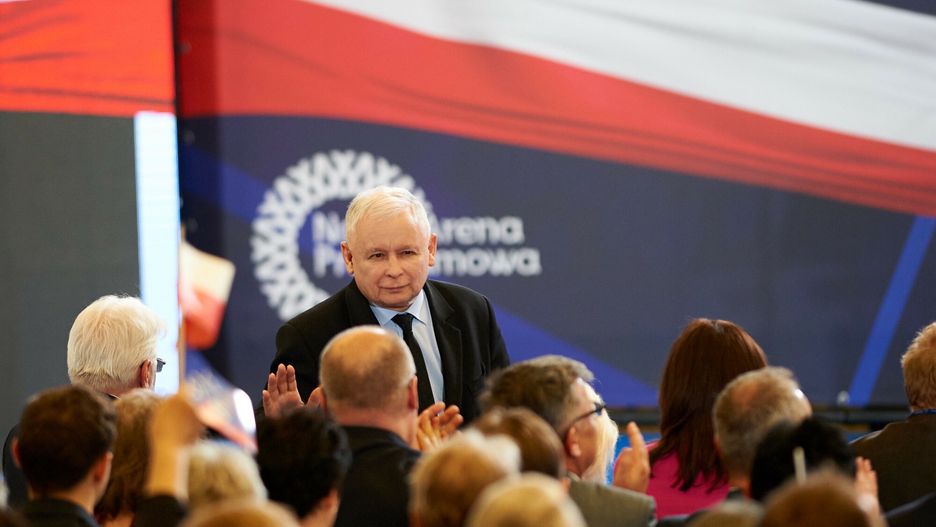 Jarosław Kaczyński zatwierdza listy z władzami partii