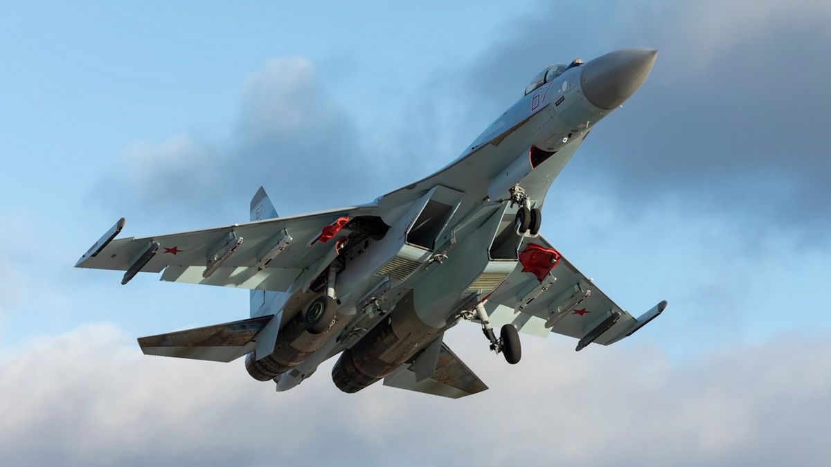 Samolot Su-35