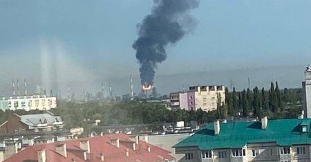 Obracają rafinerię Rosji w gruzy. Jeden cios nie wystarczył