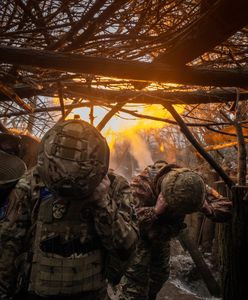 Rosjanie są u bram. Ukraińcy odpierają "mięsne szturmy" [RELACJA NA ŻYWO]