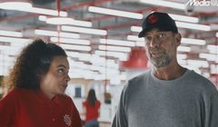 Jürgen Klopp mówi po polsku w świątecznej kampanii MediaMarkt