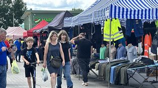 Tłumy i hity na czerwcowej giełdzie w Sandomierzu. Zobacz zdjęcia