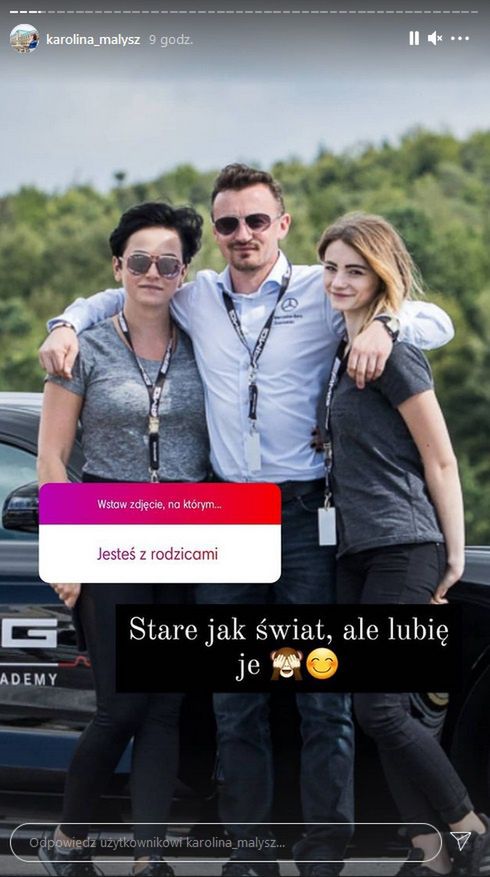 Karolina Małysz przyłączyła się do zabawy na Instagramie i pokazała internautom sporo starszych zdjęć z narzeczonym i rodziną
