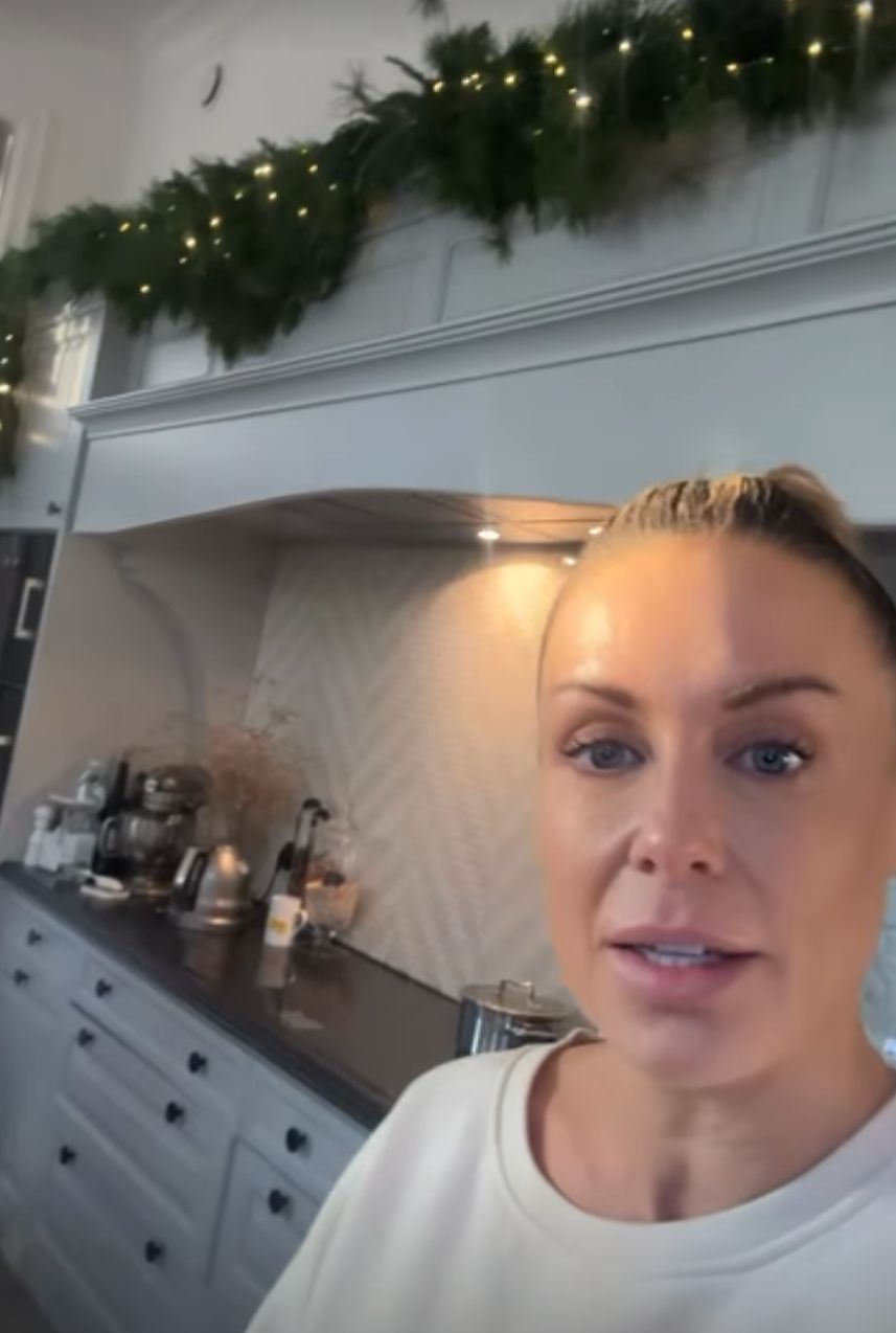 Małgorzata Rozenek rozpoczyna dekorowanie willi na święta