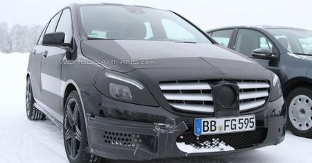 Mercedes klasy B w wersji AMG wyszpiegowany