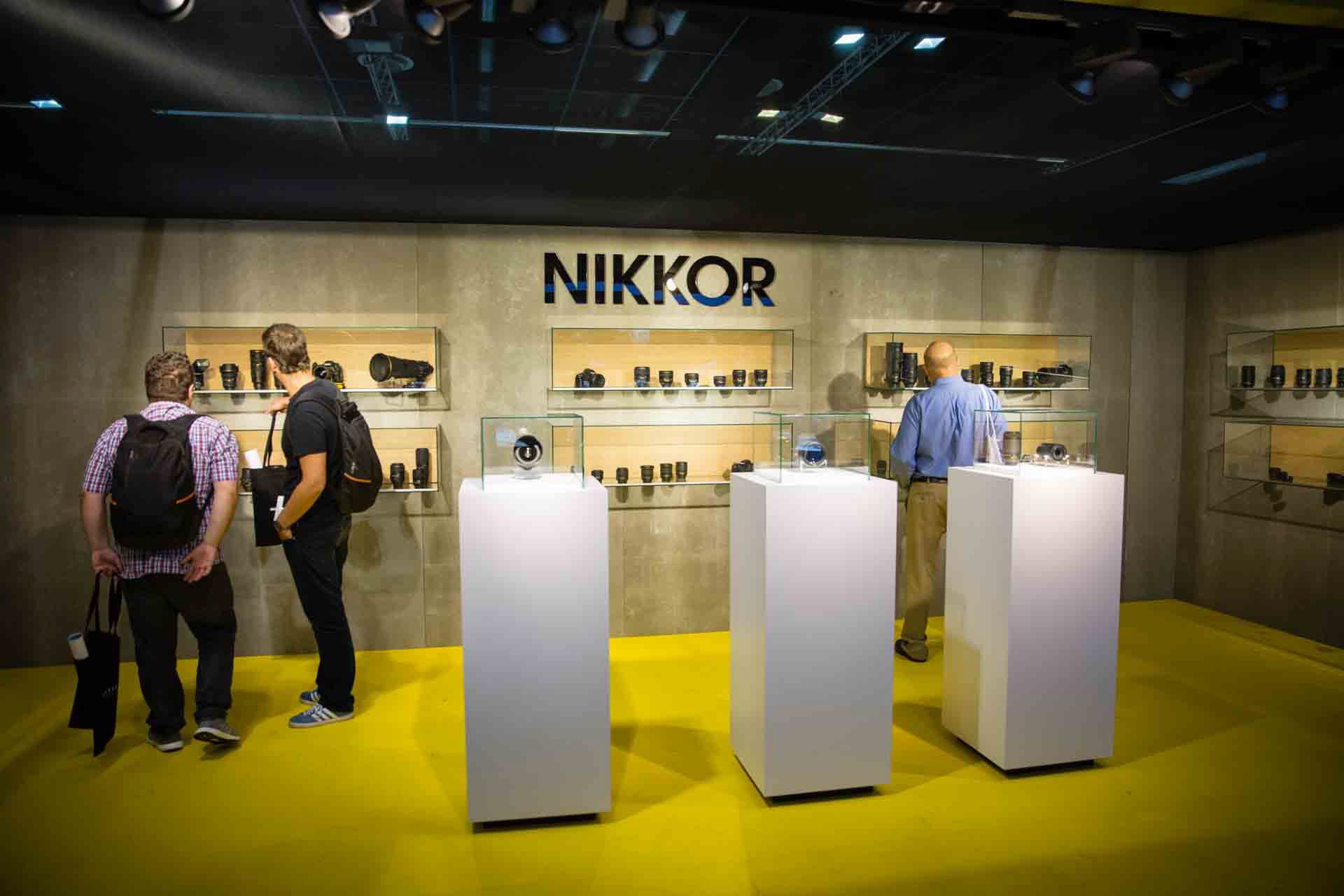 Targi Photokina 2016 pokazały, że branża fotograficzna się nie kończy, a jedynie zmienia na lepsze 44