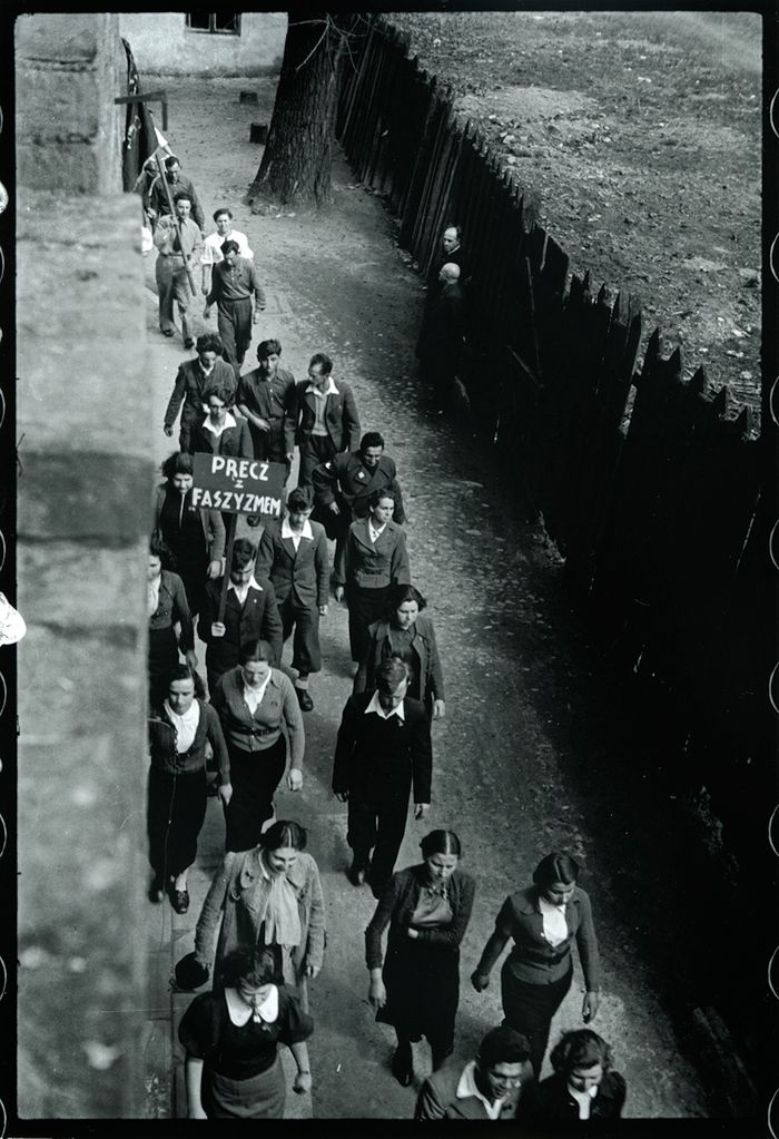 Vivian Maier made in Poland? Wystawa zdjęć Bolesława Augustisa na Fotofestiwalu w Łodzi 5