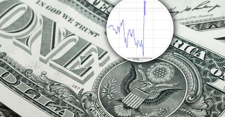 Skok wartości dolara. Nagła decyzja prezydenta USA uderza w gospodarkę UE