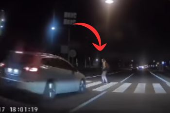 Sekundy od tragedii. Kierowca niemal potrącił pieszego na pasach
