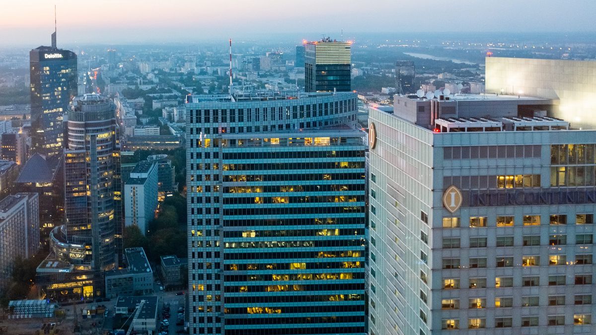 Penta RE sprzedała biurowiec D48 na Mokotowie firmie IAD Investments