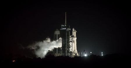 Pierwszy turystyczny lot w kosmos. "Oni nie są astronautami"