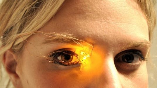 Makijaż do oczu dla masochistek 1