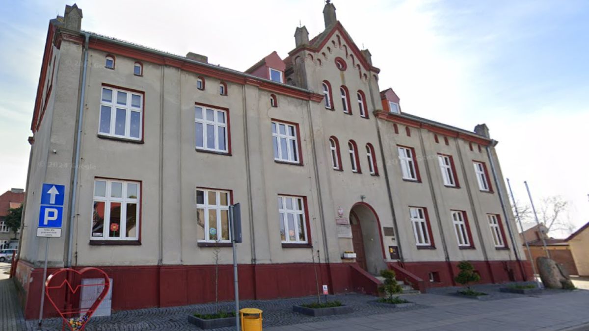 Włamanie do szkoły podstawowej w Koźminie Wlkp.