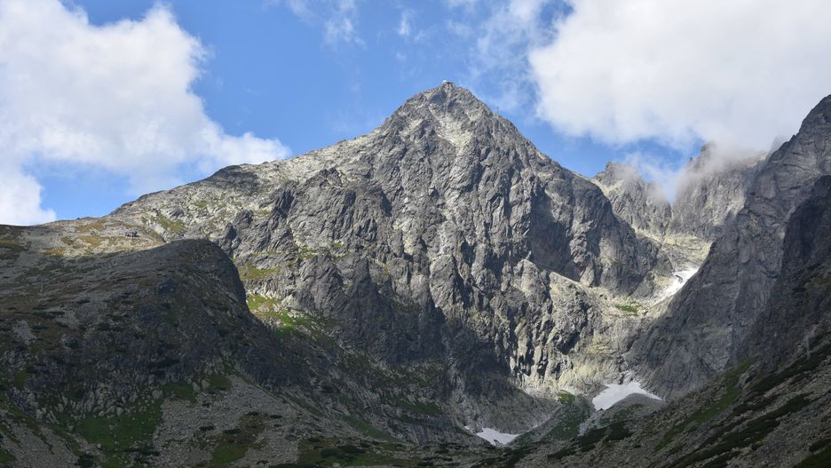 Lomnicky Peak in the High Tatry, Skalnate plesoView from Skalnate pleso to Lomnicky peak in High Tatry, Slovak Republic, 2019. (CTK Photo/Rostislav Kalousek) Dostawca: PAP/CTK.Kalousek RostislavSlovakia, Tatry, mountain, peak, nature, park