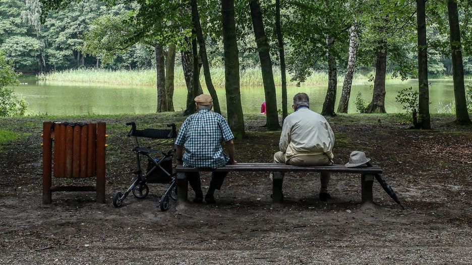 Seniorzy mają rekordowe długi, na Dolnym Śląsku zadłużonych jest niemal 35 tys. emerytów. Zdjęcie ilustracyjne