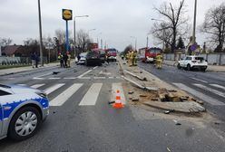 Kraksa w Radomiu. Trzy osoby w szpitalu