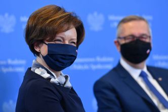 Rząd szykuje zmianę ws. umów zleceń. "Pracodawcy będą wypychać na samozatrudnienie"