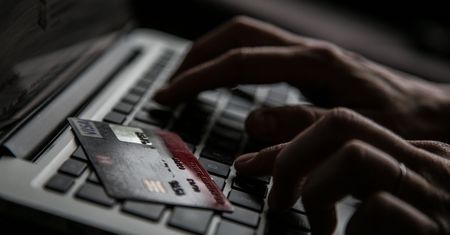 Sprzedajesz przez Internet? Nie klikaj w ten link – to oszustwo