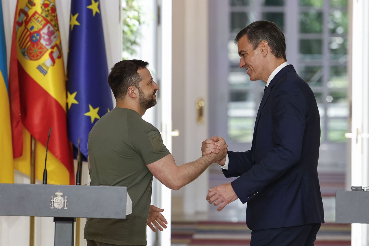 Dokument podpisali w Madrycie hiszpański premier Pedro Sanchez oraz prezydent Ukrainy Wołodymyr Zełenski
