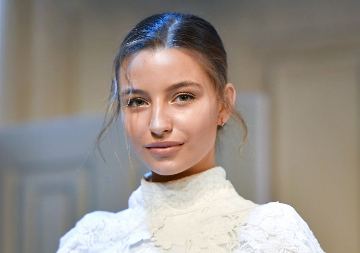 Julia Wieniawa jest zakochana.