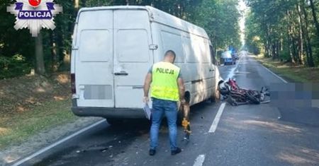 Kryńszczak. Motocykl zderzył się z busem dostawczym. Kierowca nie żyje