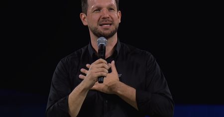 Festiwal żenady. Bije rekordy oglądalności na Netfliksie