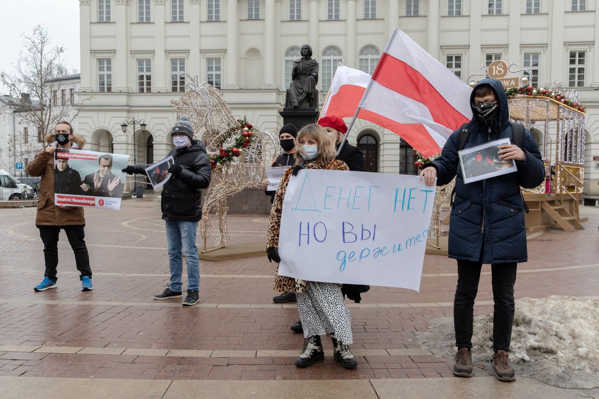 Warszawa. Protest w obronie Aleksieja Nawalnego