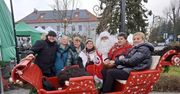 Mogilany: Mikołaj przyjechał saniami na kiermasz